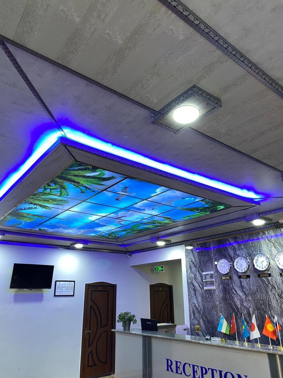 Orom Hotel Fergana Bagian luar foto
